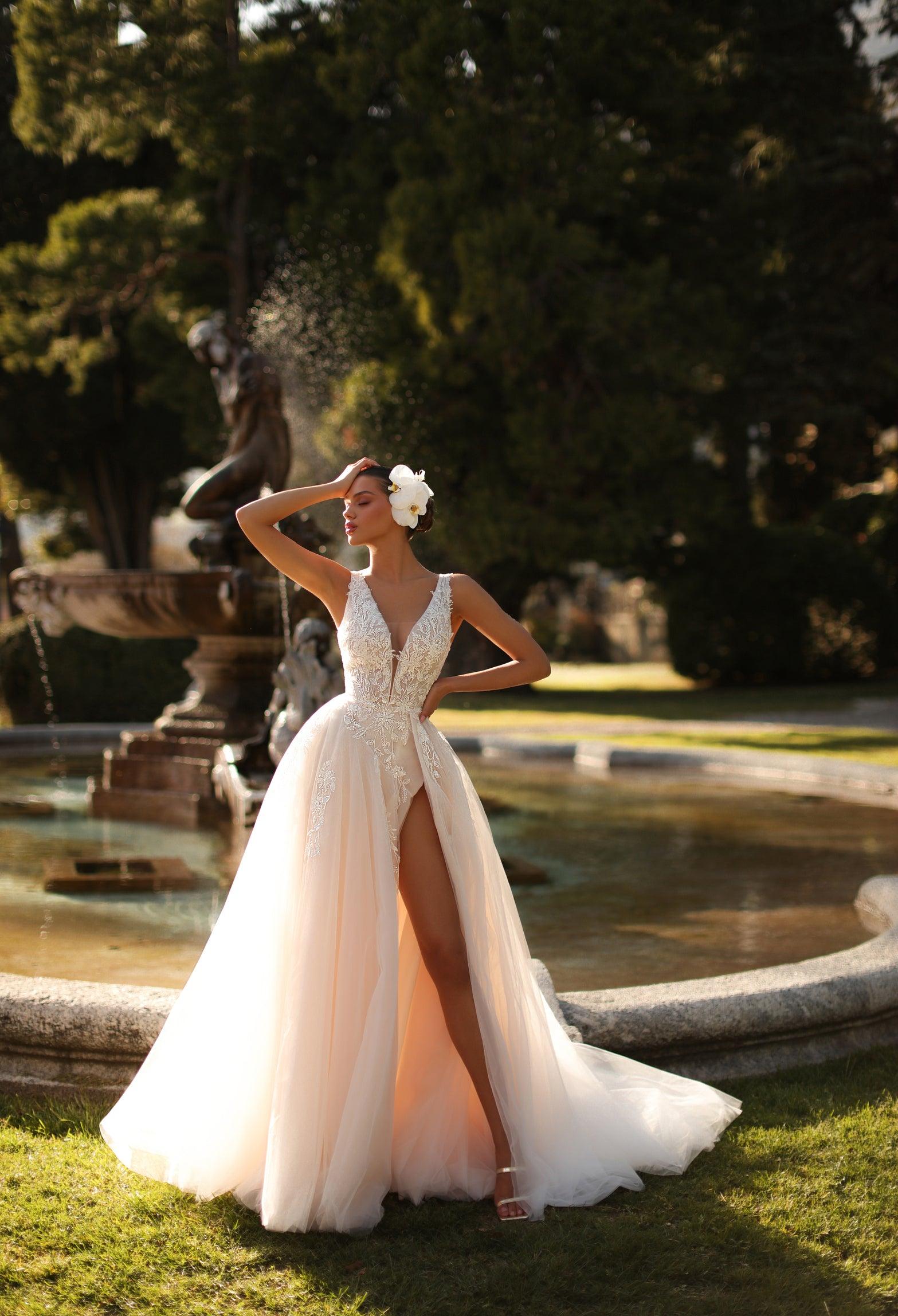 romantic wedding dress Peony