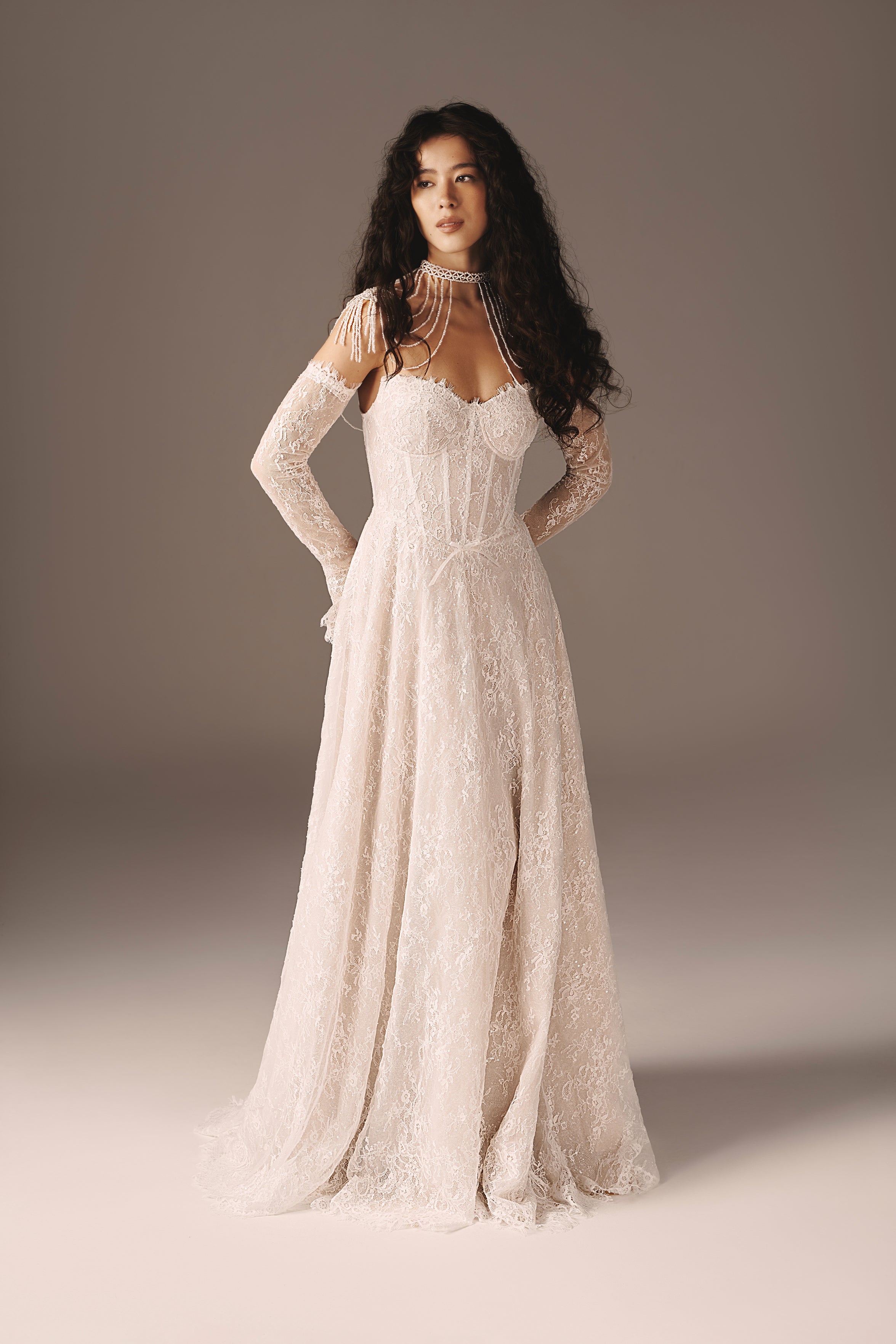 DELANEY| Sparkling Chantilly Lace A-Line Dress with Gloves