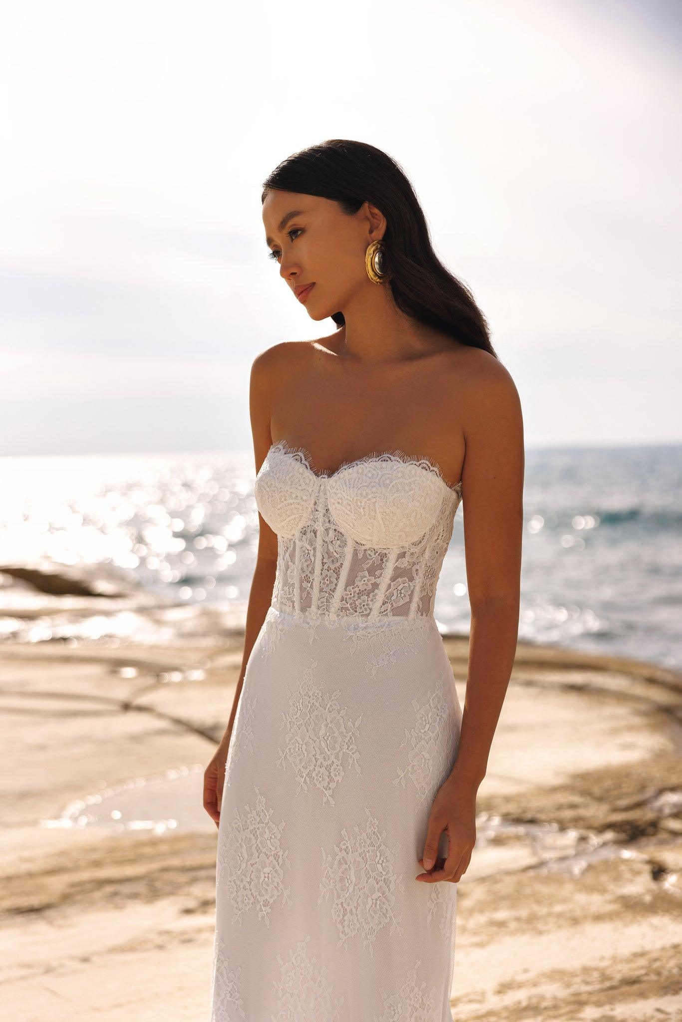 willow lace wedding dress Boat wedding dress Willow